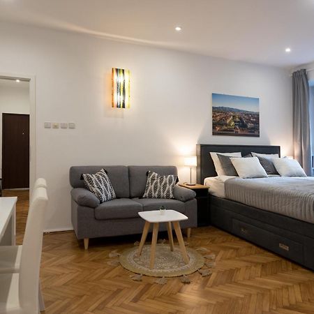 Like Home Zagreb Apartment Екстериор снимка